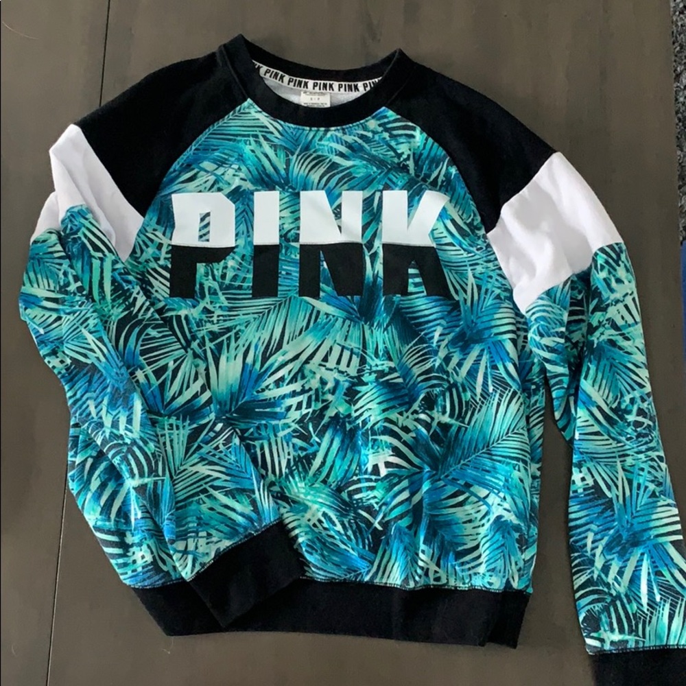Victoria’s Secret PINK crewneck sweatshirt